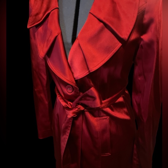 Cache Red heavy satin evening blazer with waist tie.  Beautiful shade of red! - Picture 2 of 8